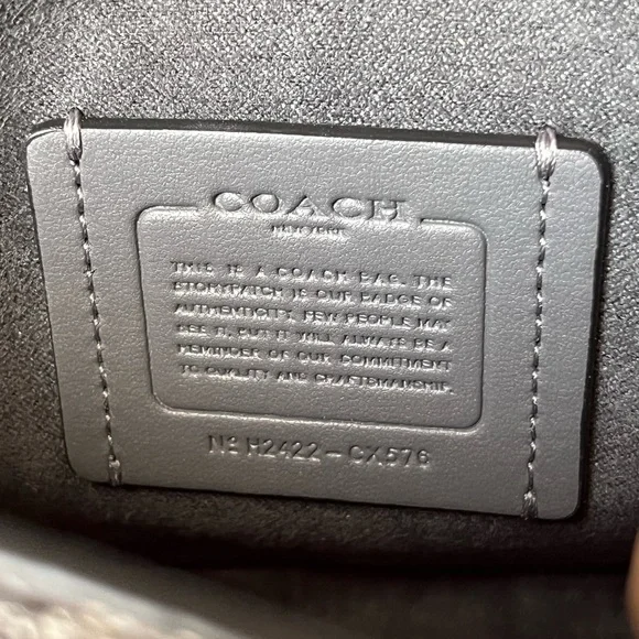 ✅Coach Lysa Top Handle Bag in Metallic Signature - Picture 13 of 15